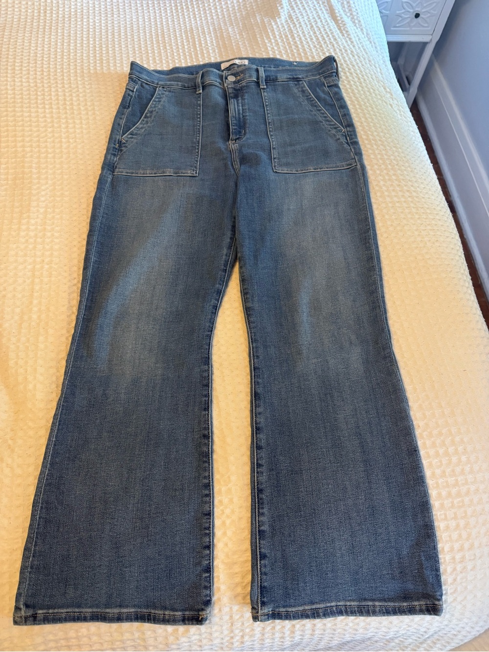 Women's Loft Kick Flare Cropped Jean NWOT